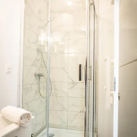Superbe T2 Centre Dernier Etage Avec Balcon Appartamento